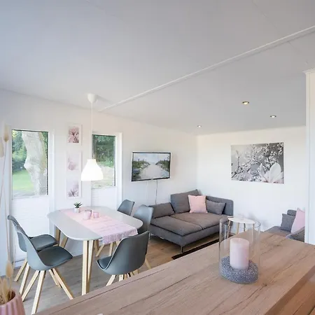 펜션 Ostseecamp Luebecker Bucht 