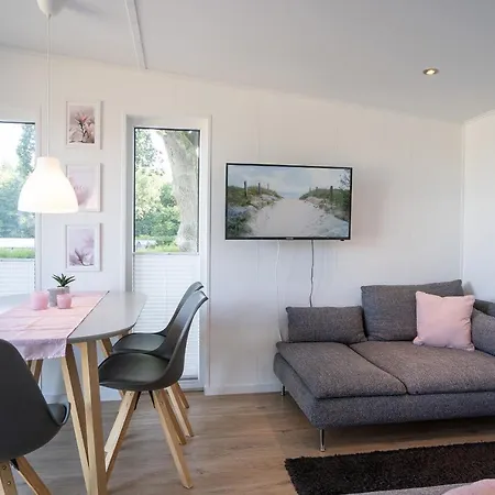 펜션 Ostseecamp Luebecker Bucht 